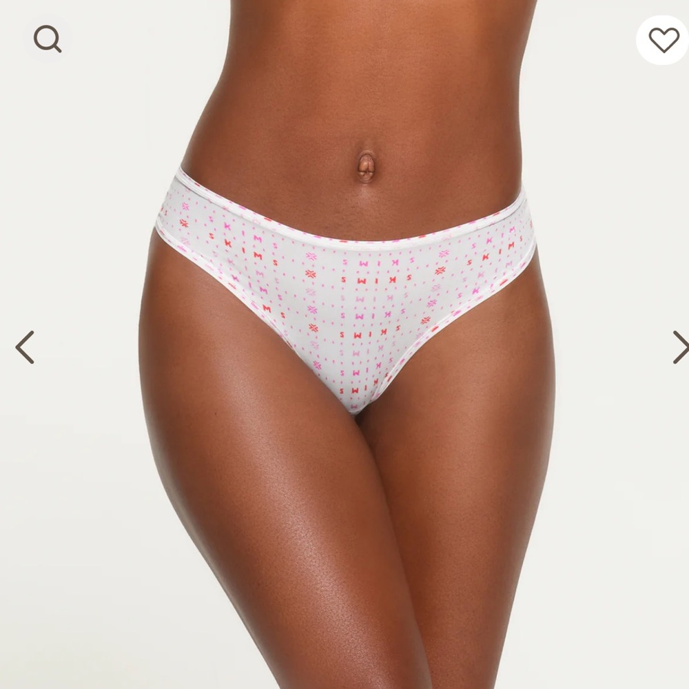 SKIMS FITS EVERYBODY  THONG